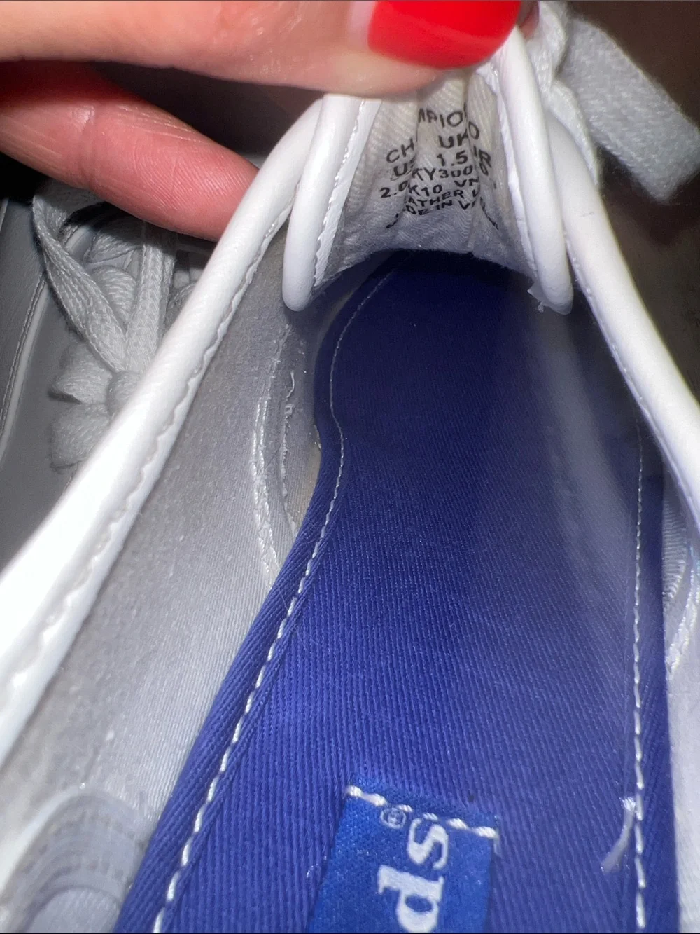 Keds Girls White Lace-Up All Leather Sneakers NWOB